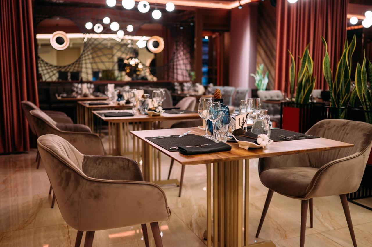 Sribni Leleky Hotel & Spa Lutsʼk Esterno foto
